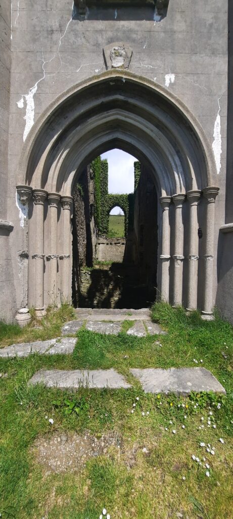 Clifden Castle doorway